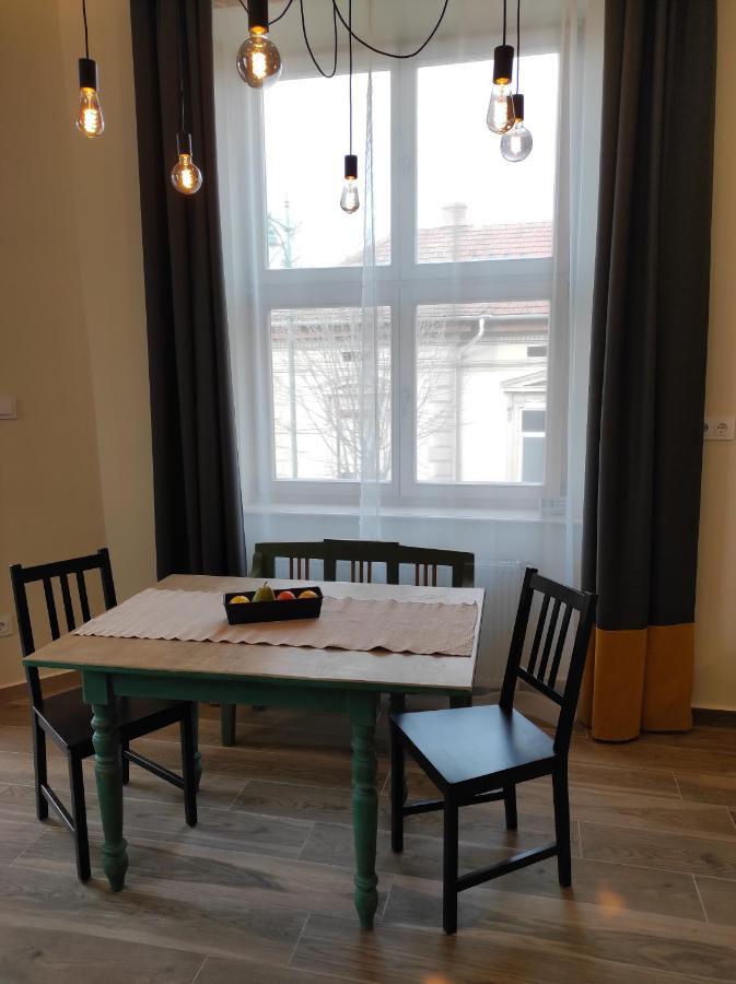 City Art Inn Szeged Extérieur photo